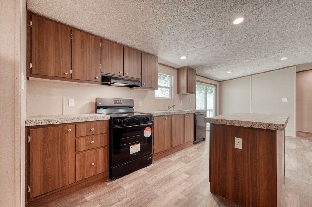415947 Blairsville Residential
