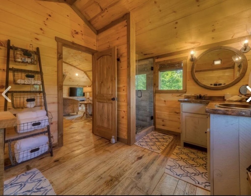 415948 Blue Ridge Residential