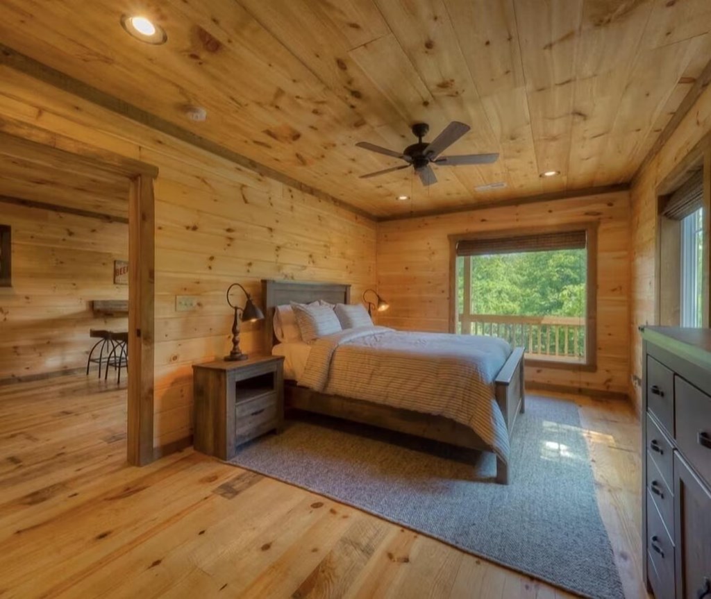 415948 Blue Ridge Residential