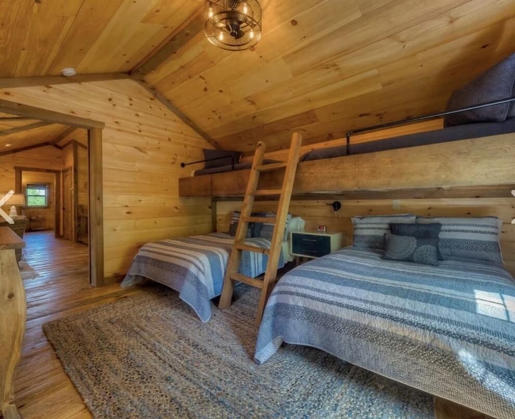 415948 Blue Ridge Residential