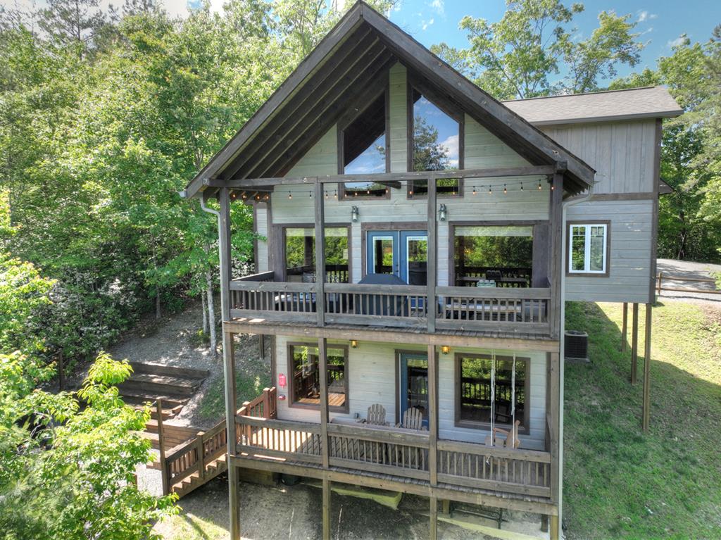 415948 Blue Ridge Residential