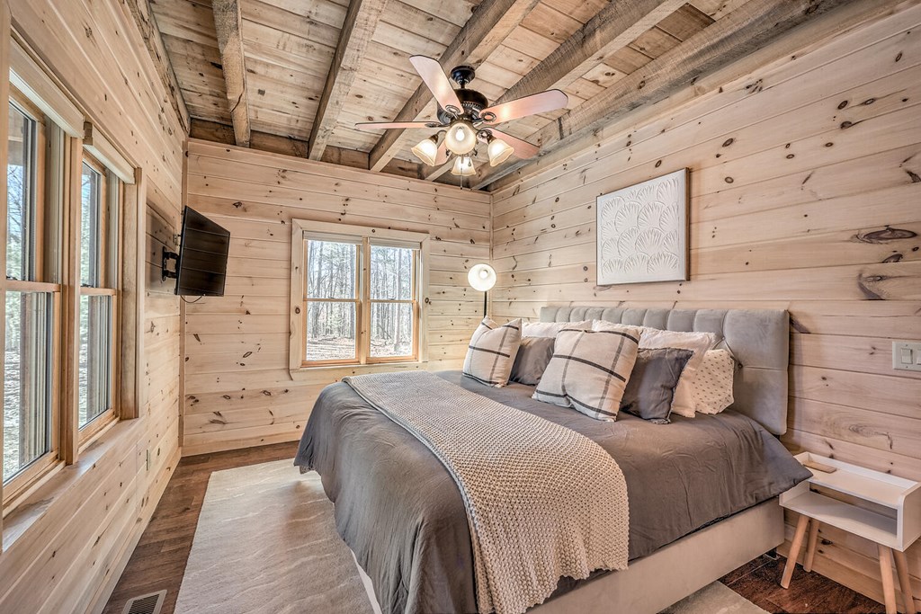 415949 Blue Ridge Residential