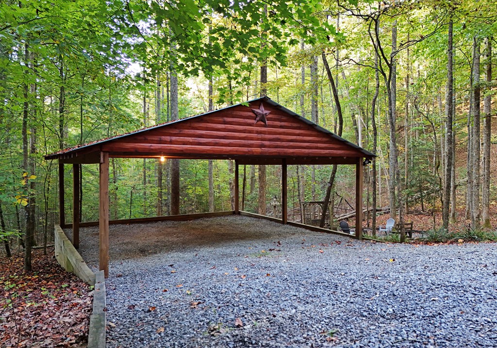 415952 Cherry Log Residential