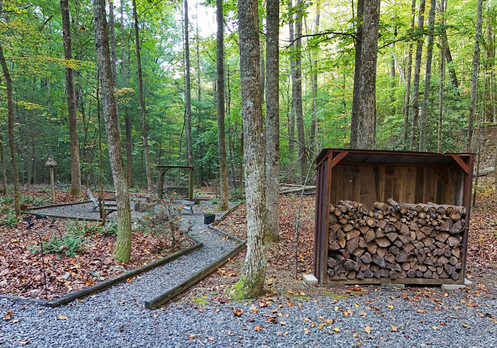 415952 Cherry Log Residential