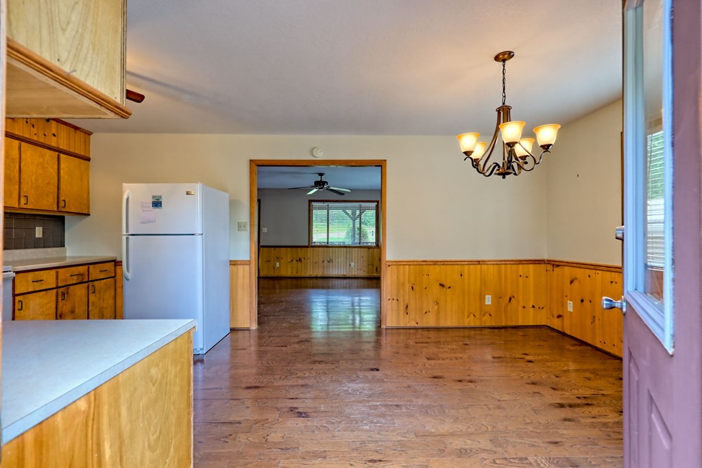 415960 Murphy Residential
