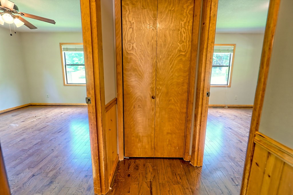 415960 Murphy Residential