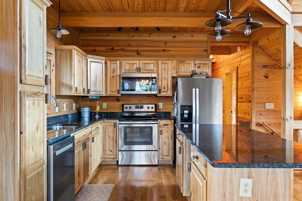 415970 Morganton Residential