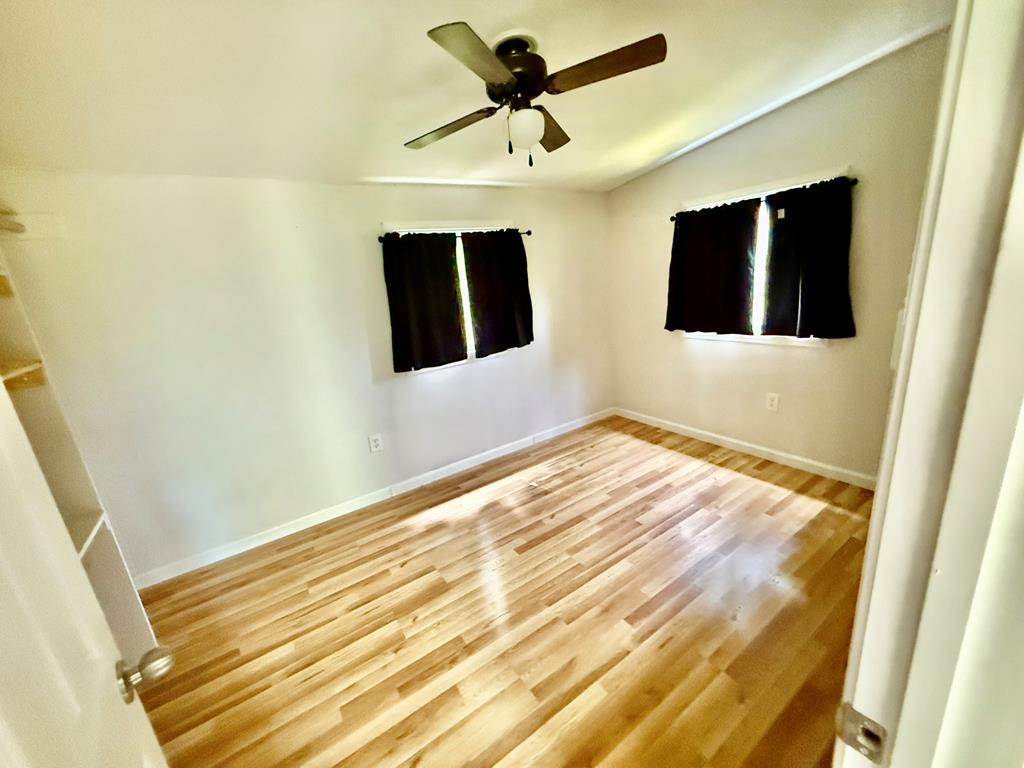415975 Murphy Residential