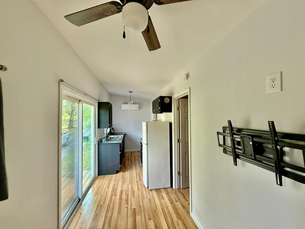 415975 Murphy Residential