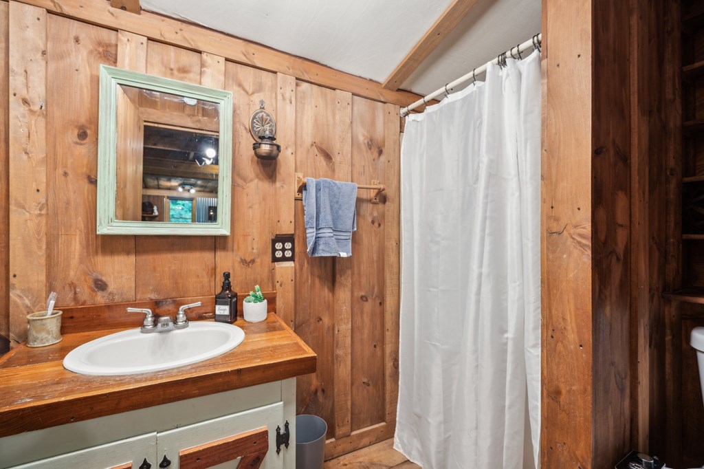 415976 Ellijay Residential