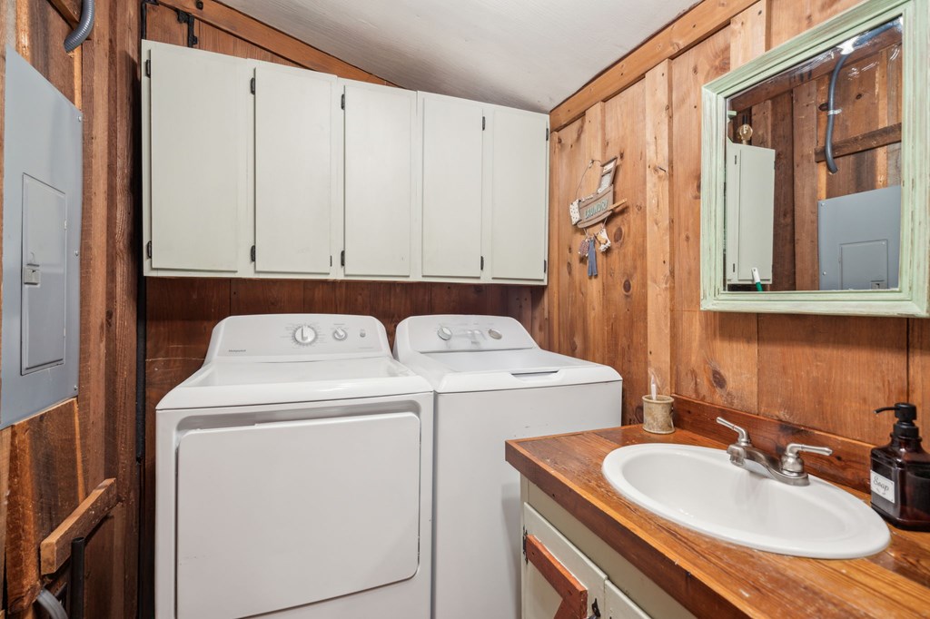 415976 Ellijay Residential