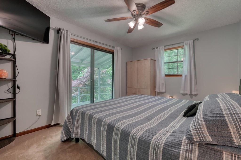 415977 Murphy Residential