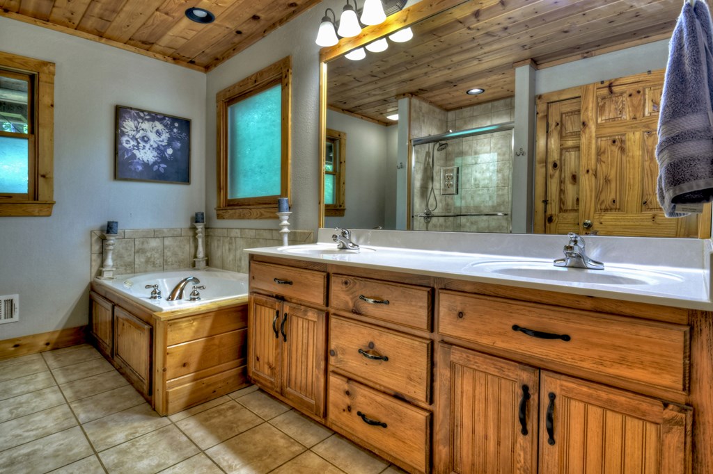 415985 Ellijay Residential