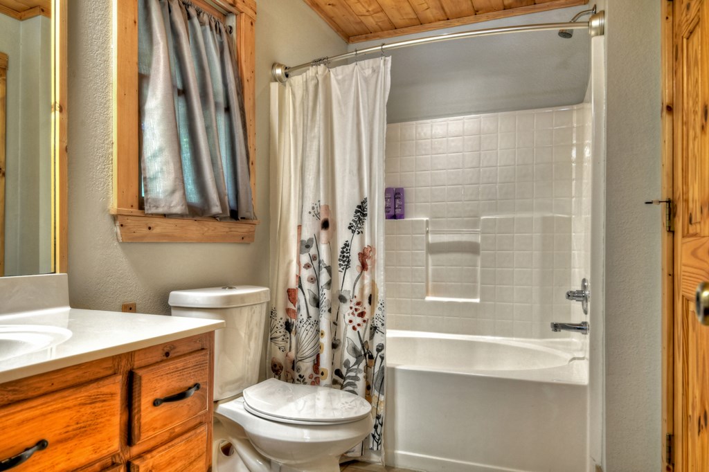 415985 Ellijay Residential