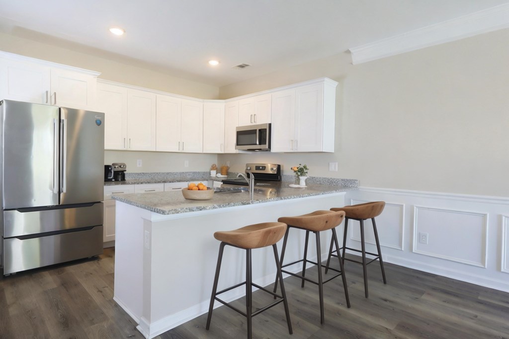 415998 Jasper Residential