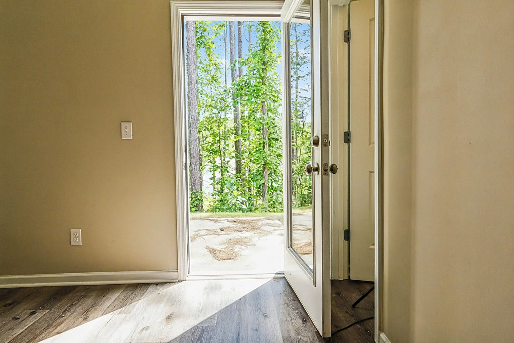 415998 Jasper Residential