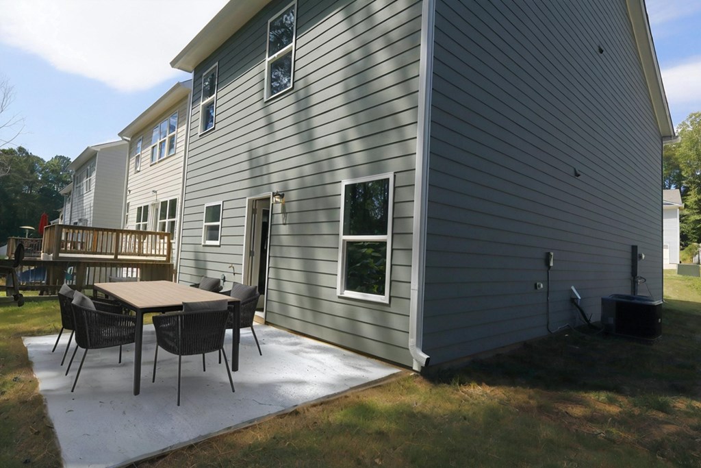 415998 Jasper Residential