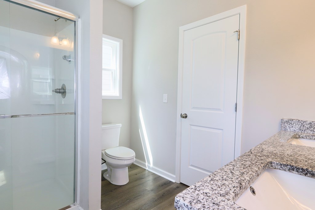 415998 Jasper Residential