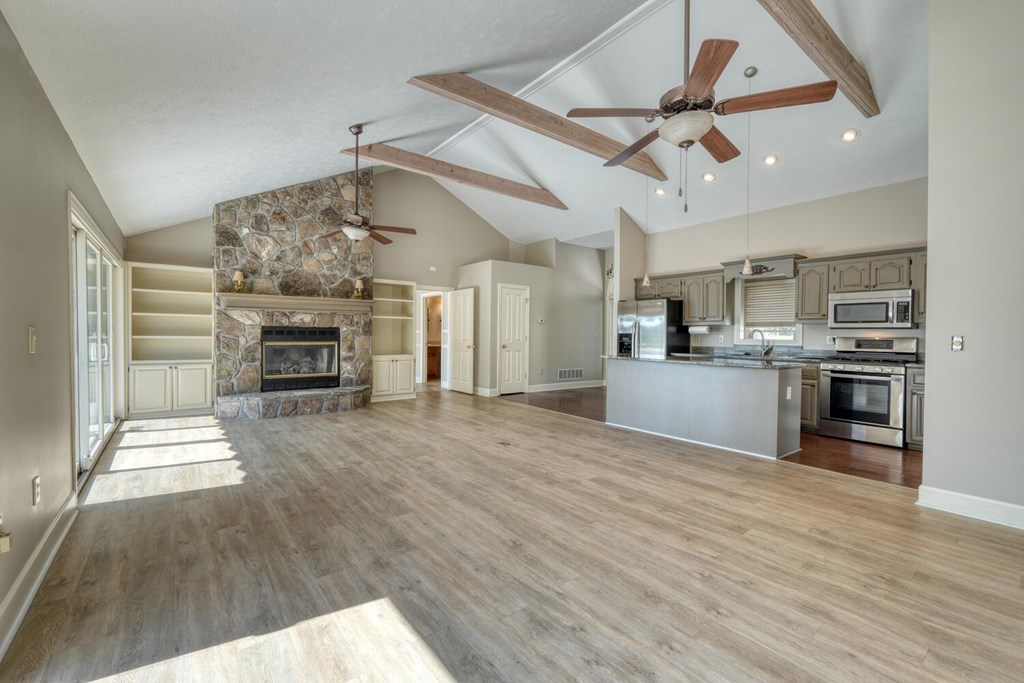 415999 Hiawassee Residential