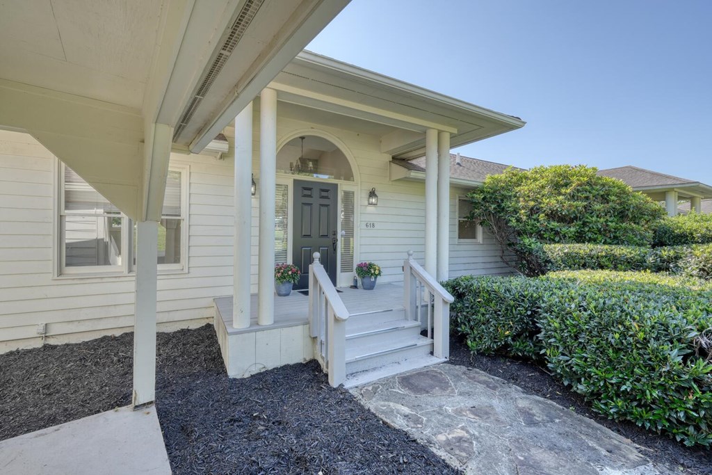 415999 Hiawassee Residential