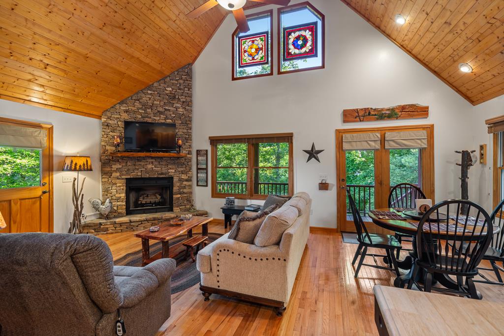416000 Murphy Residential