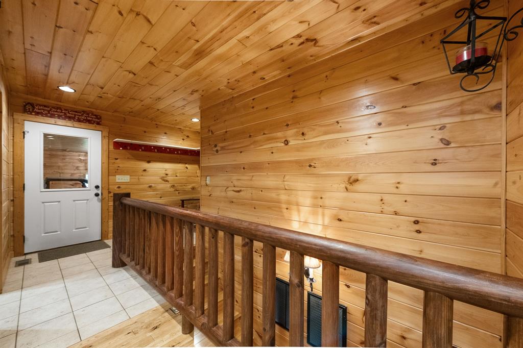 416017 Mineral Bluff Residential