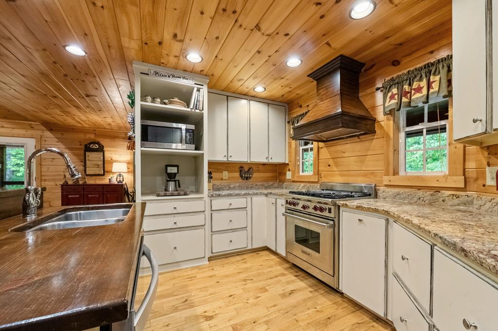 416017 Mineral Bluff Residential