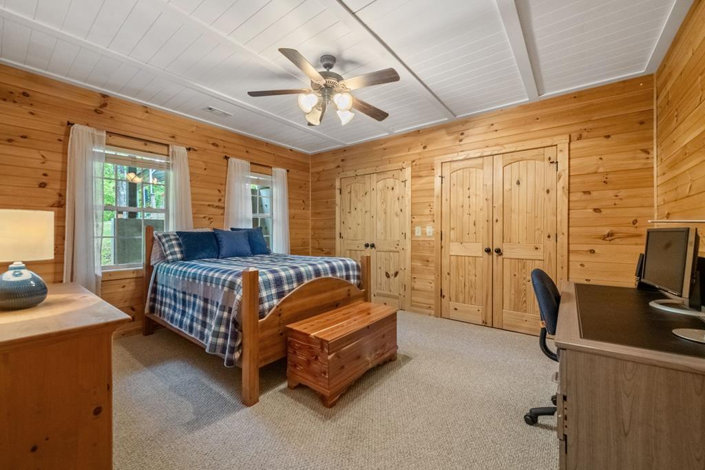 416017 Mineral Bluff Residential