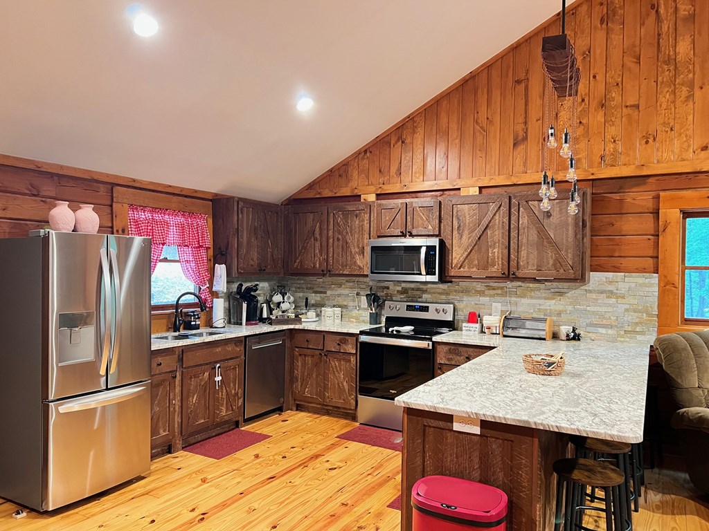 416029 Morganton Residential