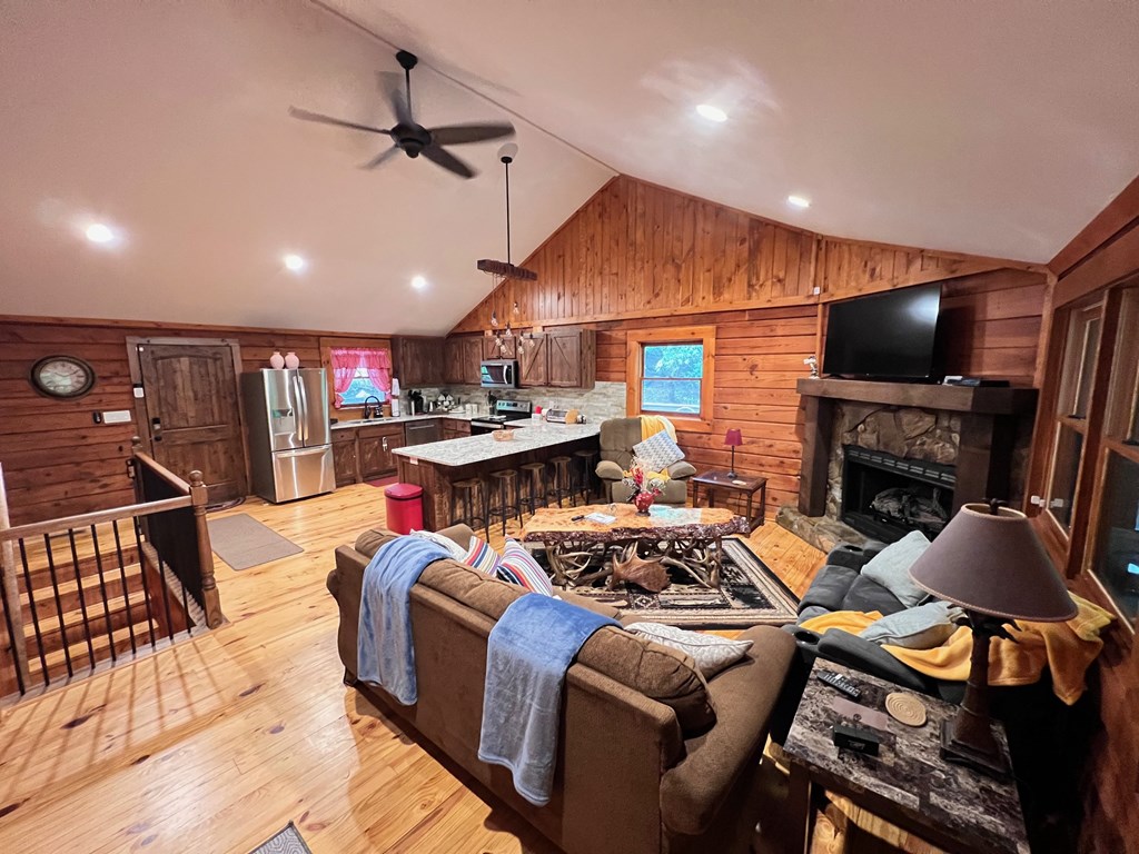 416029 Morganton Residential