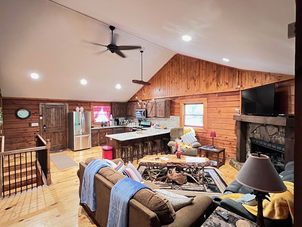 416029 Morganton Residential