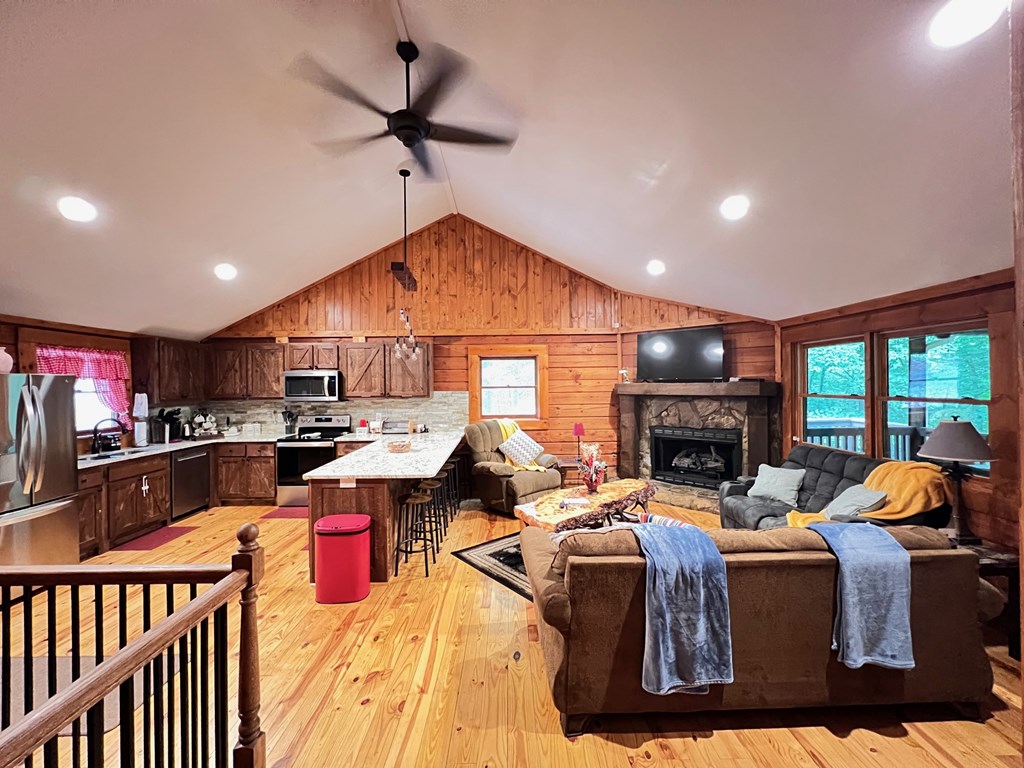 416029 Morganton Residential
