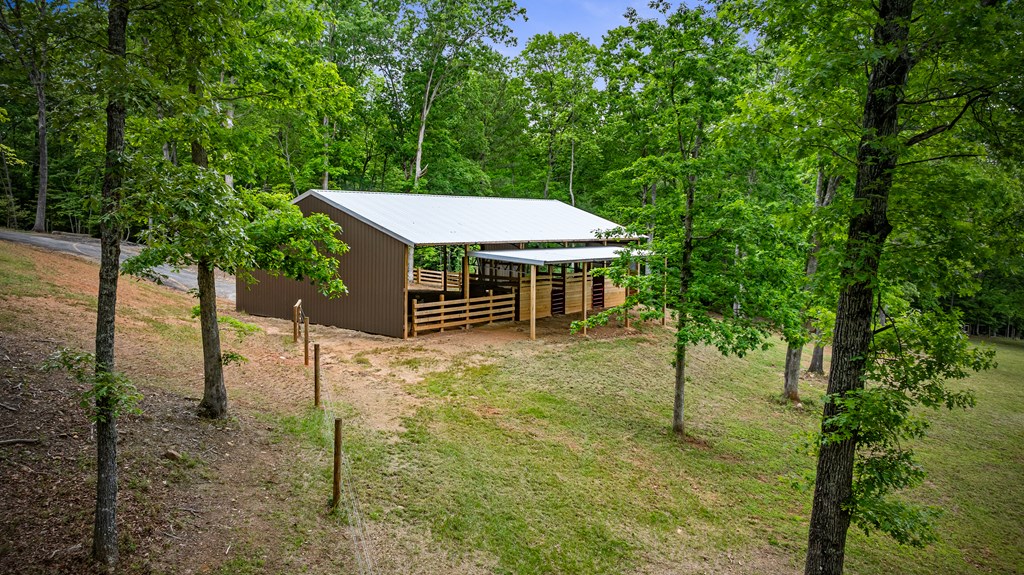 416036 Blairsville Residential