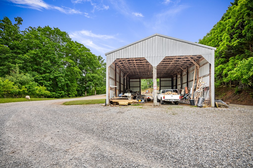 416036 Blairsville Residential