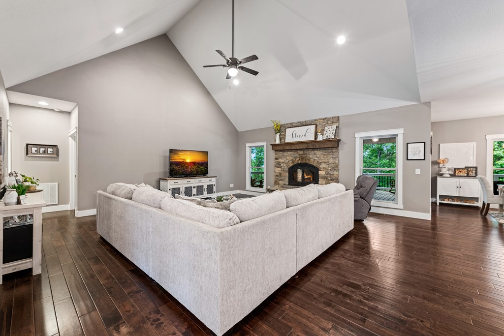 416036 Blairsville Residential