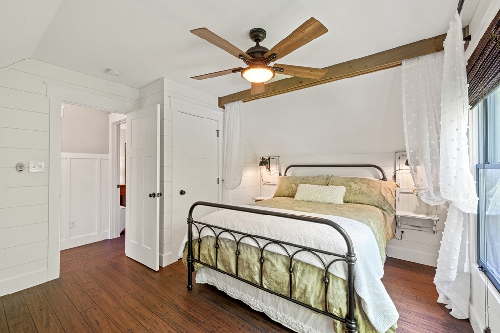 416038 Hayesville Residential