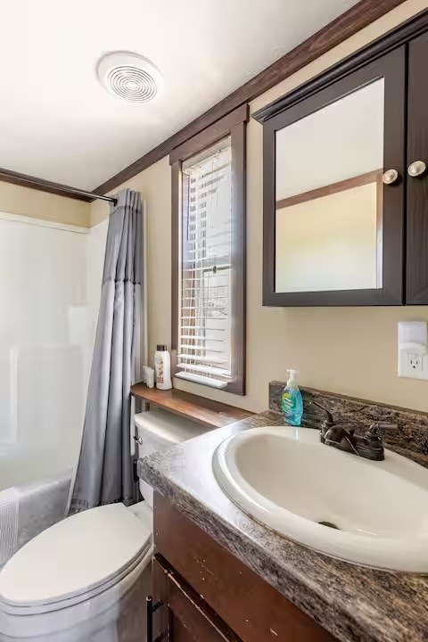 416043 Morganton Residential