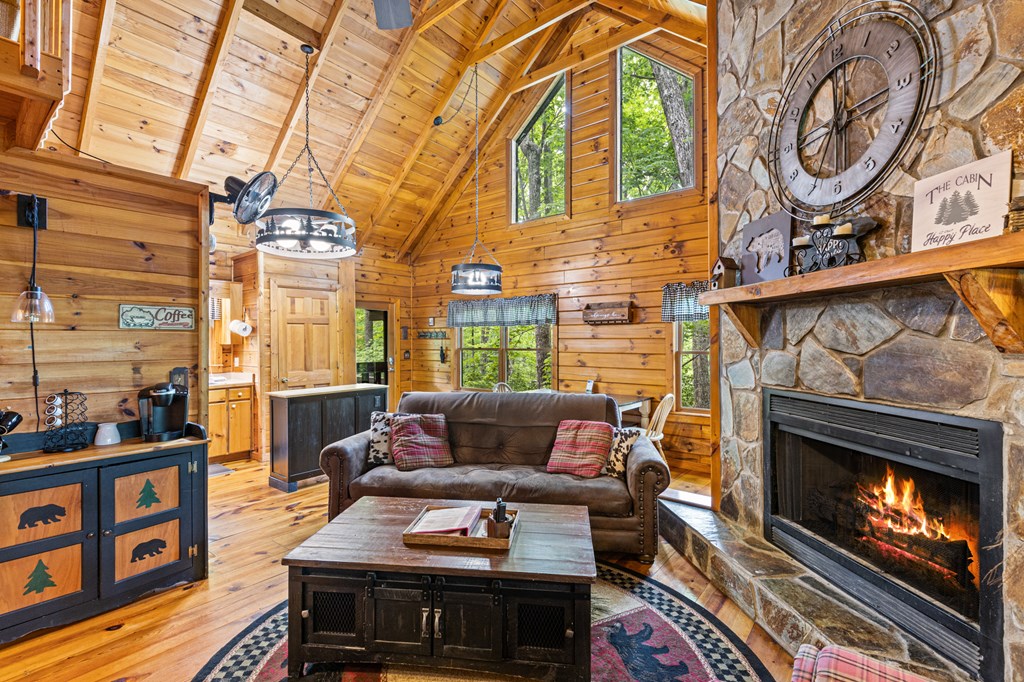 416044 Cherry Log Residential