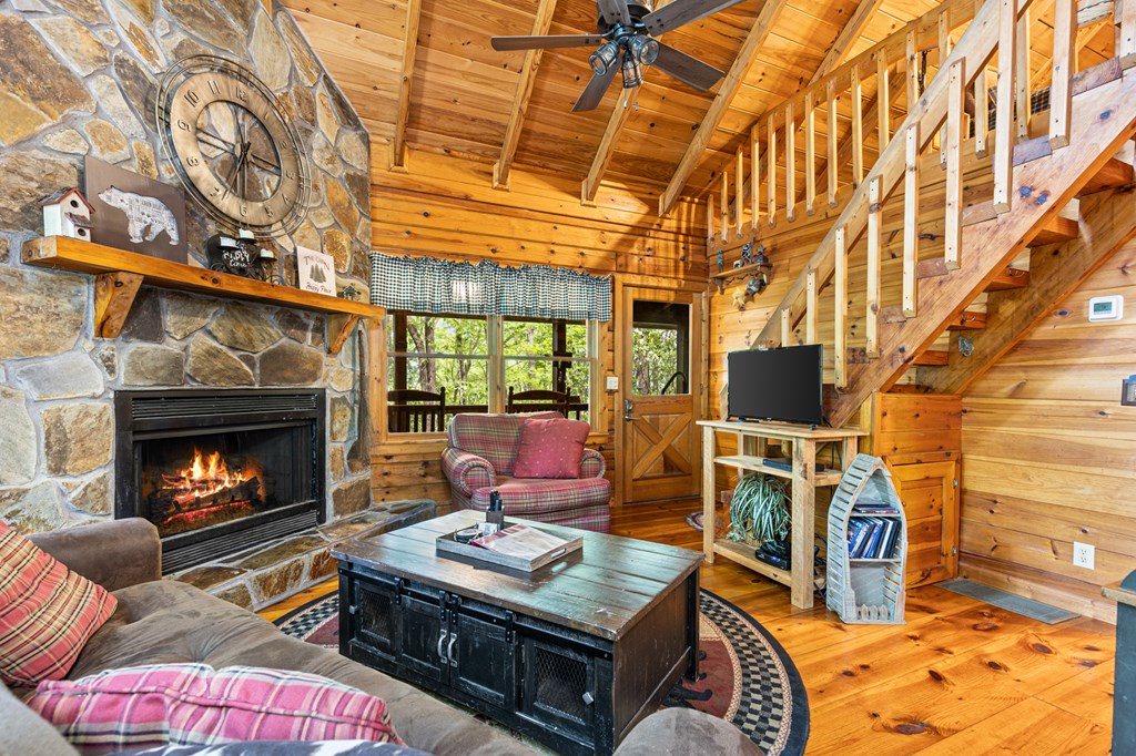 416044 Cherry Log Residential