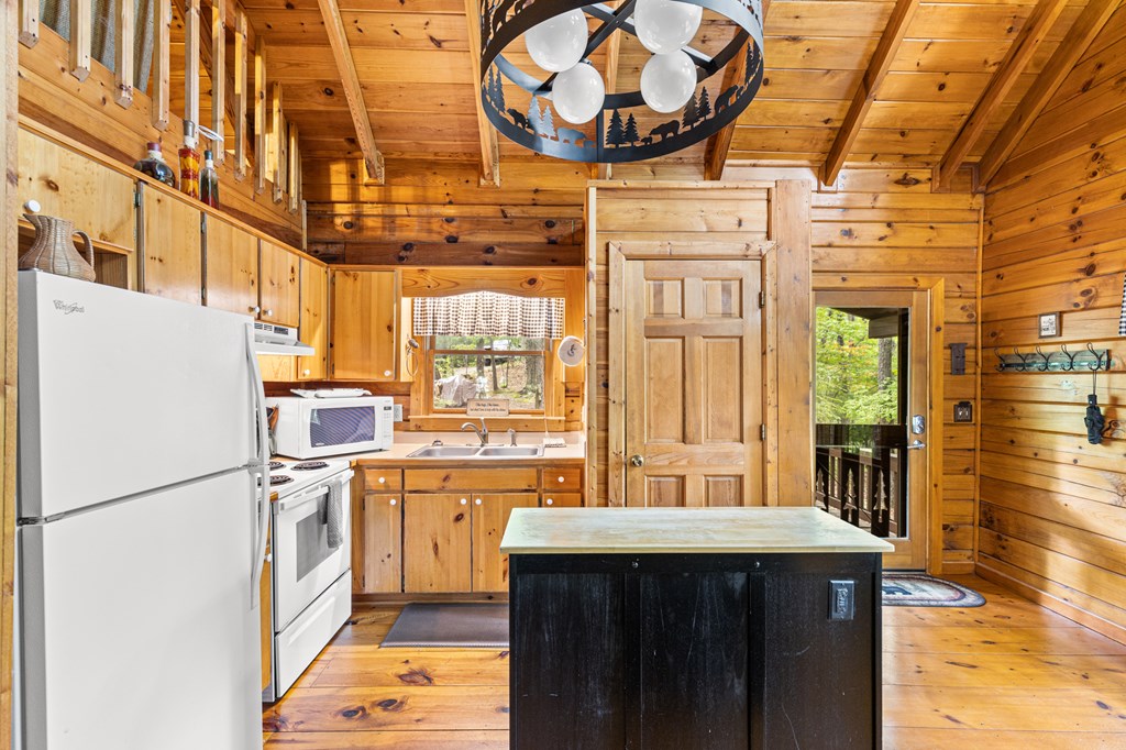 416044 Cherry Log Residential