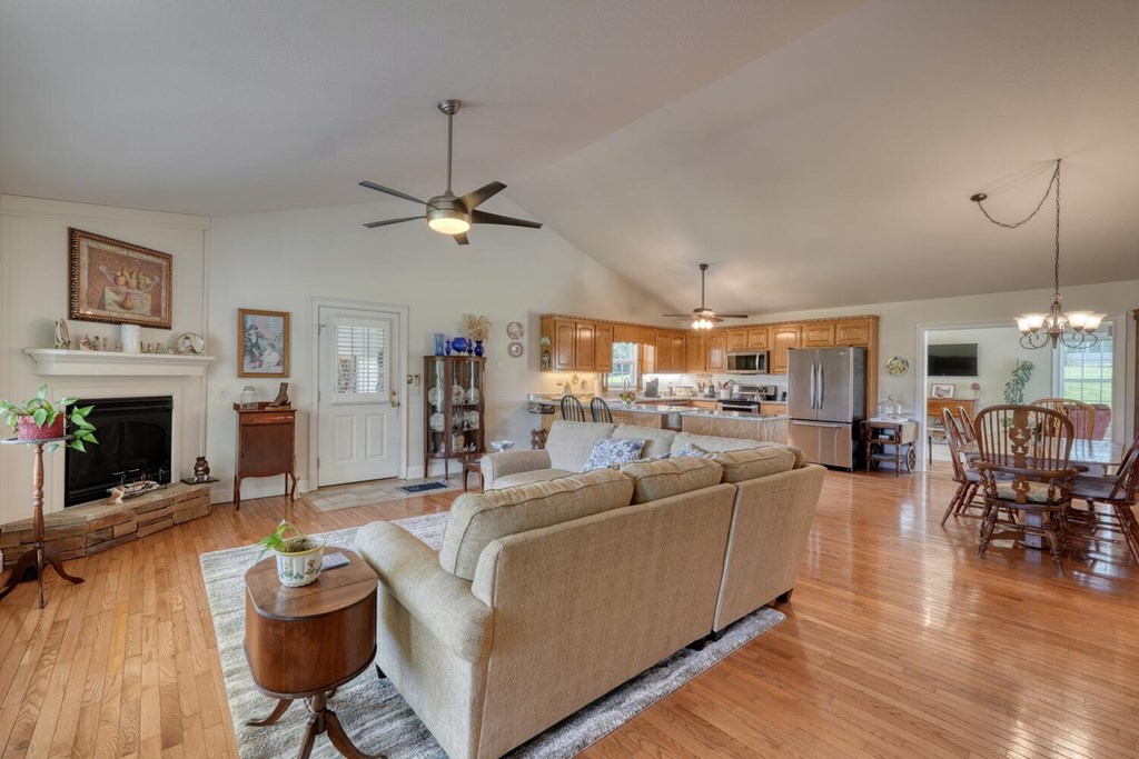 416046 Hiawassee Residential