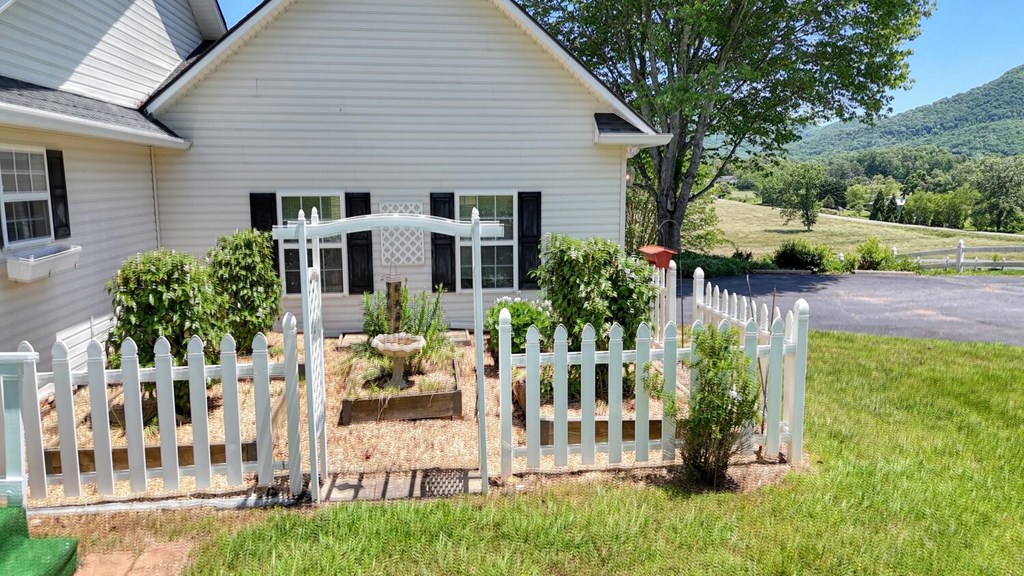416046 Hiawassee Residential