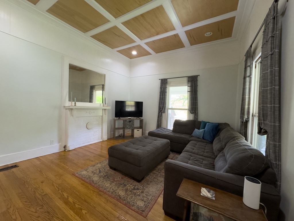 416048 Murphy Residential
