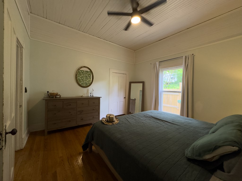 416048 Murphy Residential