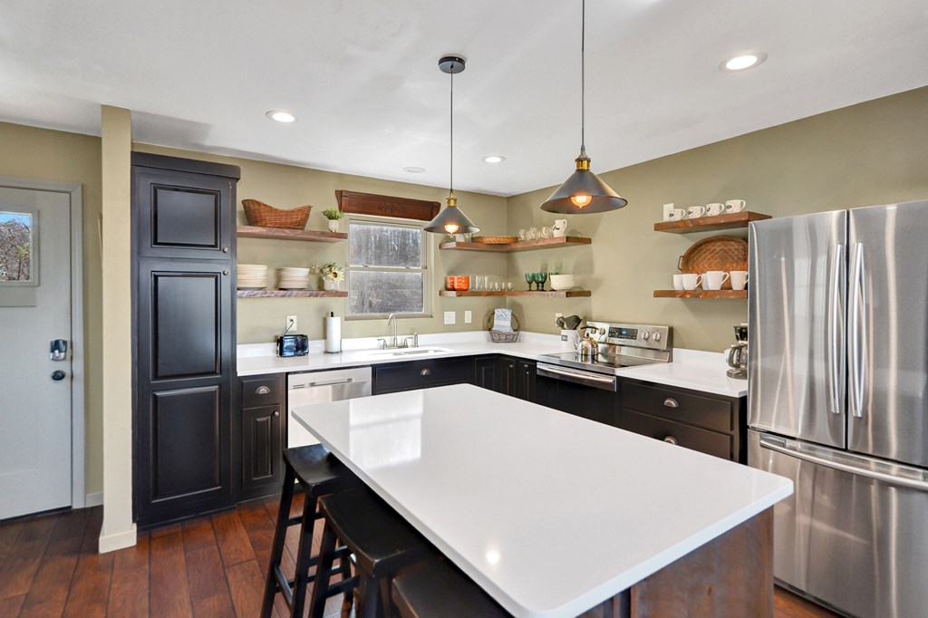 416064 Blue Ridge Residential