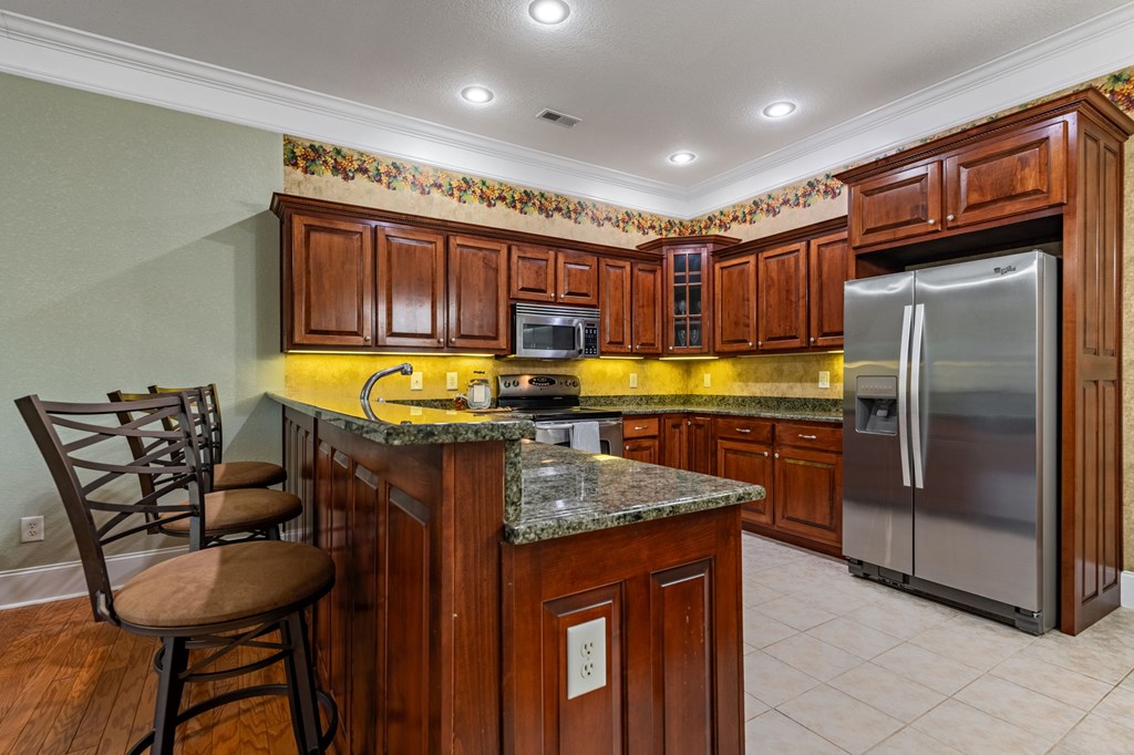 416068 Young Harris Residential