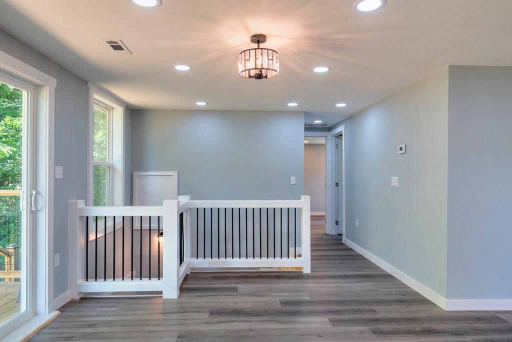 416069 Andrews Residential