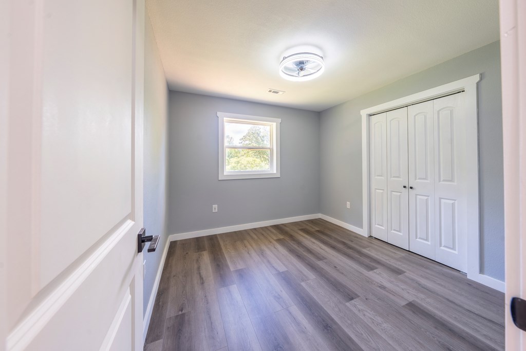 416069 Andrews Residential