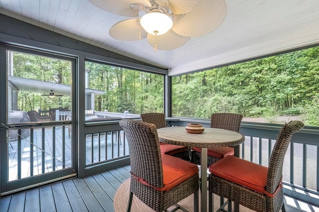 416073 Epworth Residential
