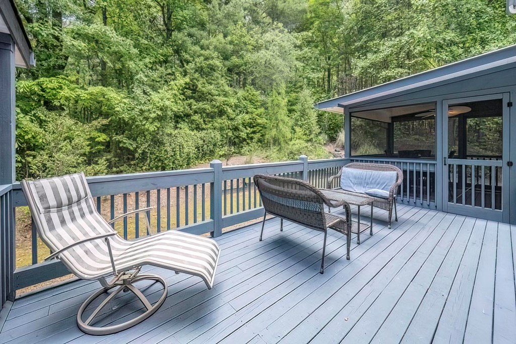 416073 Epworth Residential